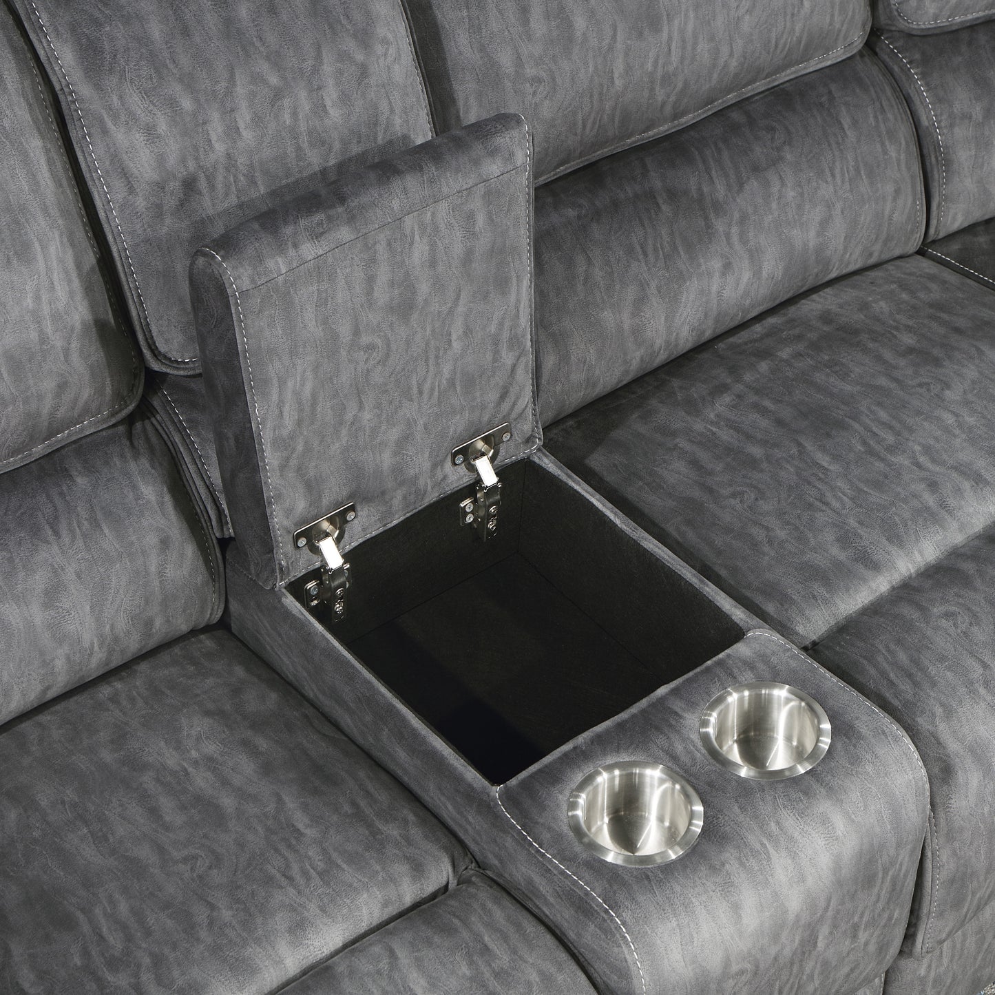 9913 3-Piece Reclining Sectional with Left Console